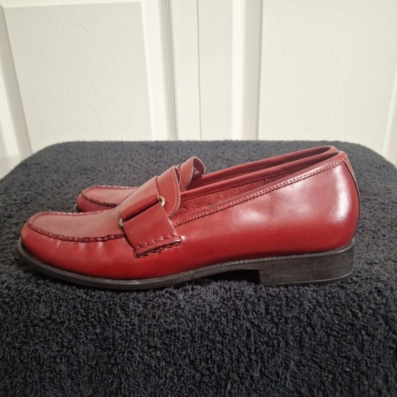 G.H. Bass & Co. Red Leather Loafers - Picture 4 of 10